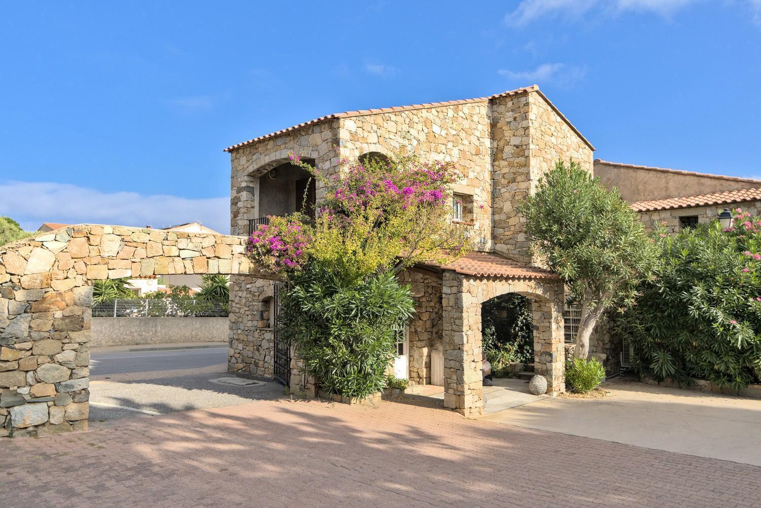 Hôtel Casa Rossa&Spa L'Ile-Rousse (Corsica) Exterior foto